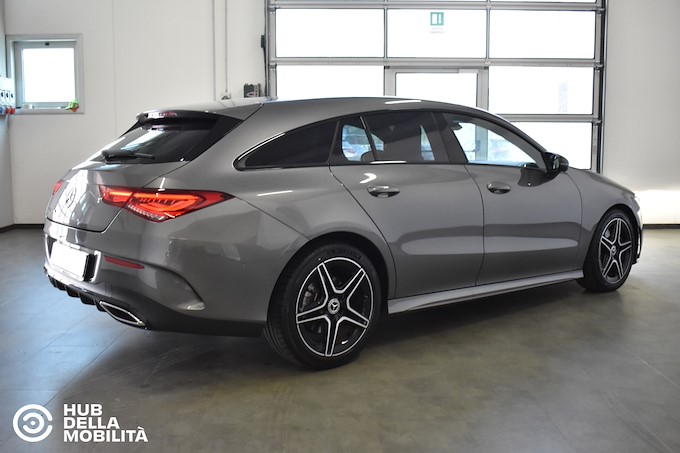 MERCEDES-BENZ CLA 200 d Automatic Shooting Brake Premium